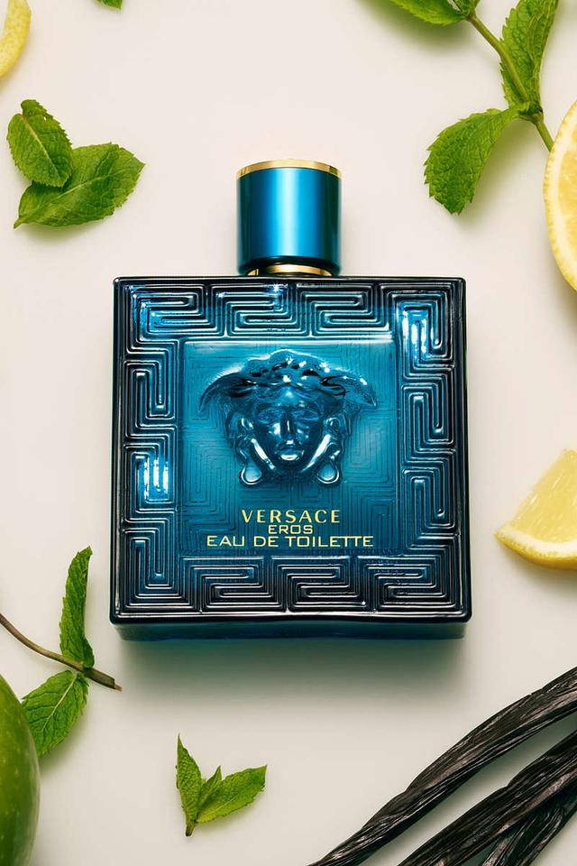 Versace Eros Eau de Toilette Spray 100ml - Bold, Seductive Woody